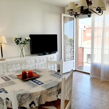 הוספיטלט דה ל'אינפנט Apartamentos Franch מראה חיצוני תמונה