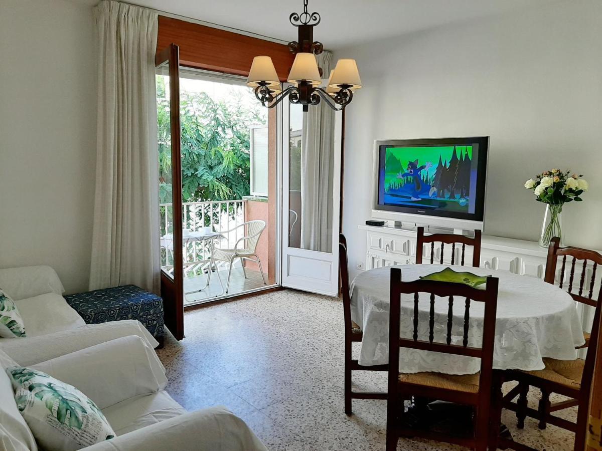 הוספיטלט דה ל'אינפנט Apartamentos Franch מראה חיצוני תמונה