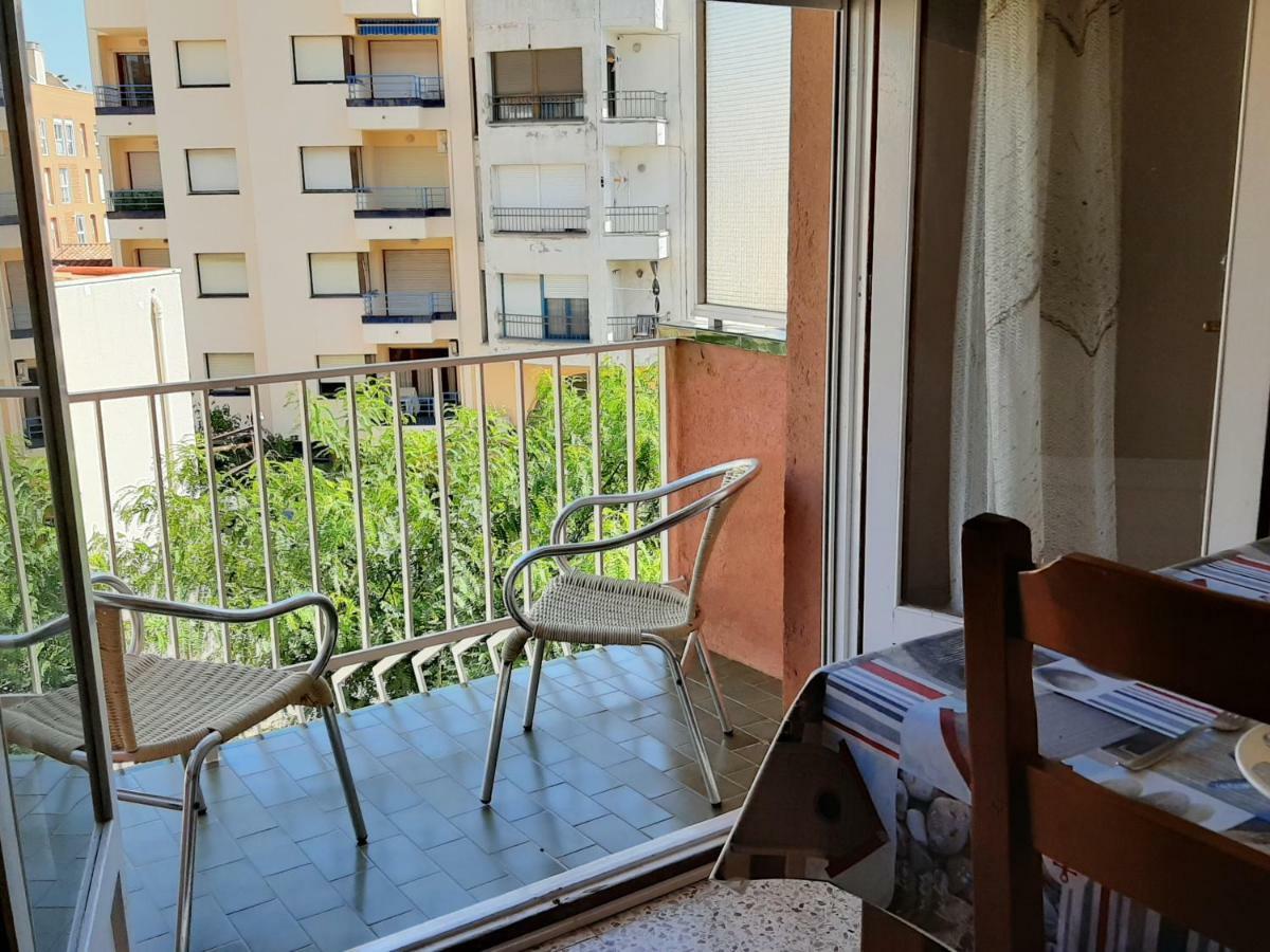הוספיטלט דה ל'אינפנט Apartamentos Franch מראה חיצוני תמונה